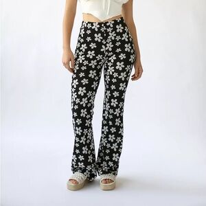 Urban Outfitters Bryn Black and White Floral Print Pull On Flare Pants